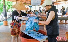 “海外新声代”行走中讲述中国：“海南惊艳了我很多次”海南三亚天崖海角